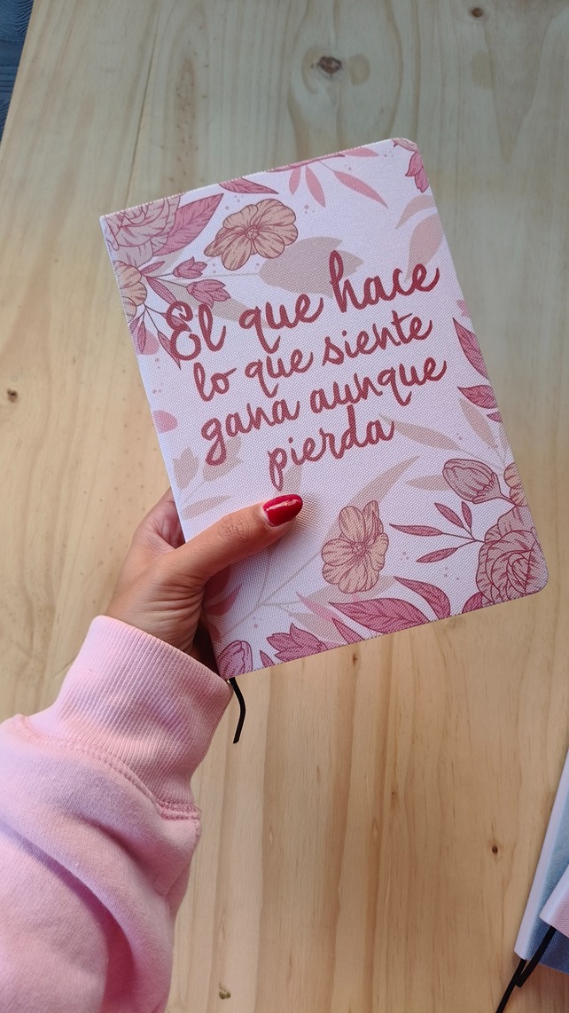 Lámina el que hace lo que siente gana aunque pierda