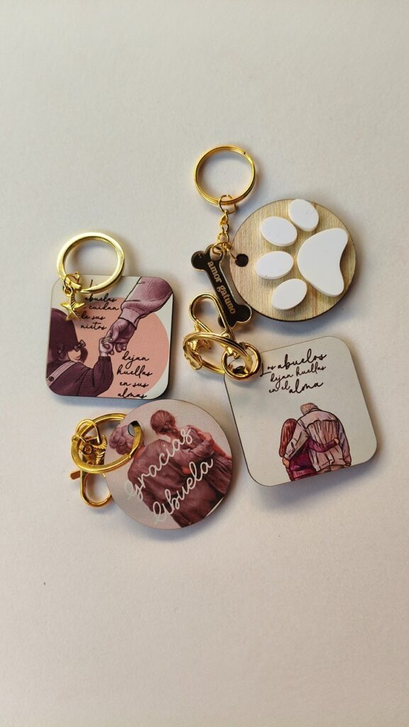 Lam·Land Estudio Creativo MiMarket llaveros